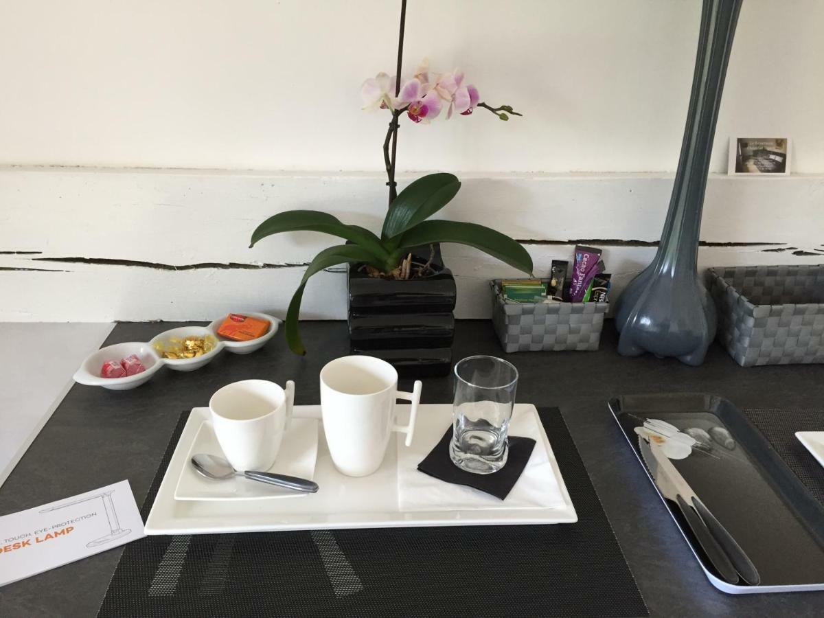 Le Beauvaisis Acomodação com café da manhã Esches Exterior foto